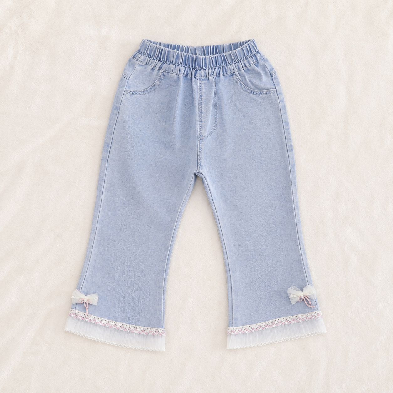Jeans with Hanginglace