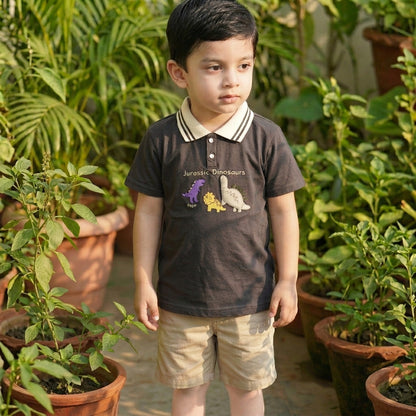 Jurassic collar Tshirt
